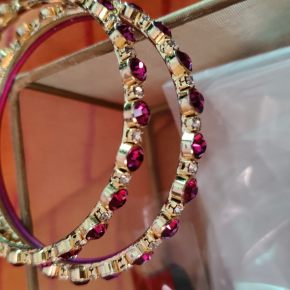 Bangles New - Picture 2 of 3